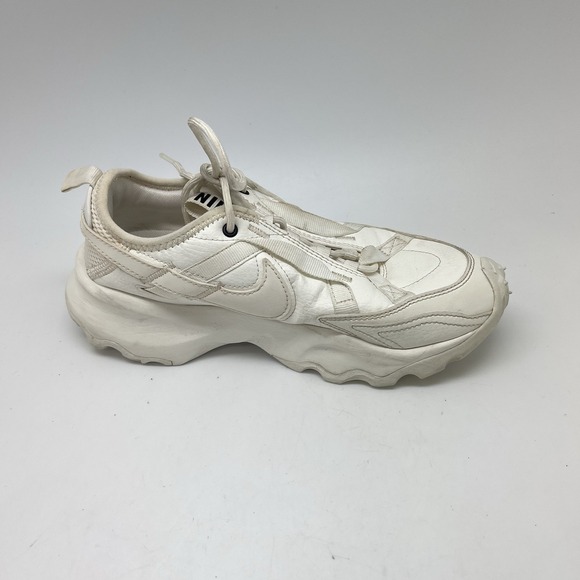 Nike Sneakers Womens 6.5 TC 7900 DD9682-100‎ Ivory Running Athletic Gym Shoes - Picture 6 of 10